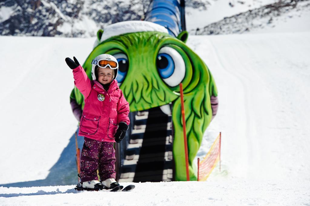 Ferienwohnungen Unterluimes Telfes im Stubai Exterior photo